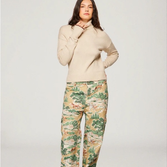 Dairy boy Women's mountain puffer coat Jacket xs/s worn once matching pants - Picture 2 of 2